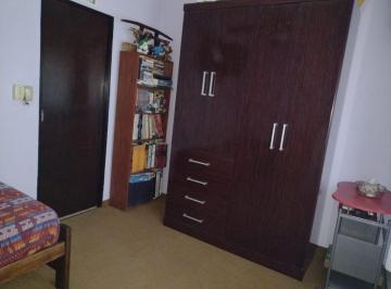 Departamento de 2 ambientes, Almirante Brown · Departamento de 2 Ambientes, Amplio