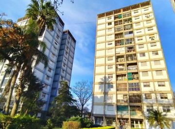 Departamento · 68m² · 4 Ambientes · Departamento en Venta 3 Dorm. - Barrio Cinco Esquinas