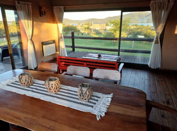 Casa · 115m² · 4 Ambientes · 4 Cocheras