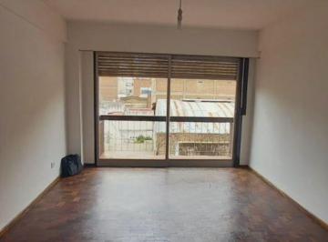 Departamento de 4 ambientes, Córdoba · Hermoso Depto 2 Dorm con Balcon y Lavadero Frte Plaza Colon!