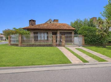 Casa de 4 ambientes, Mar del Plata · Casa 4 Ambientes + Terreno Libre Colinas Apta Crédito
