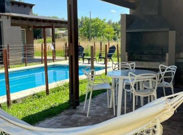 Quinta vacacional · 180m² · 2 Ambientes · Venta - Complejo de Cabañas - 2 Ambientes - Pileta - Chascomús