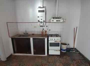 PH de 2 ambientes, La Plata · Oportunidad en Av 60 – PH con Patio a Reciclar