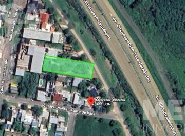 Terreno · 640m² · Amplio Lote Sobre Av Circunvalacion. Esq Cabeza de Vaca 2500