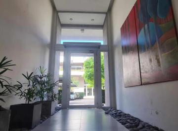Departamento · 54m² · 2 Ambientes · Venta Departamento en Centro de Lomas de Zamora con Jardin