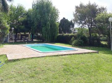 Casa · 221m² · 5 Ambientes · 2 Cocheras · Venta Casa con Pileta y Parque Monte Grande Ideal Inversor