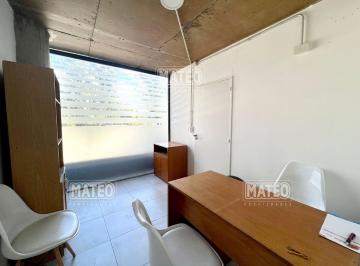 Oficina comercial de 4 ambientes, Moreno · Amplia Oficina en Alquiler