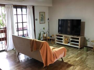 Departamento de 3 ambientes, Lanús · Departamento Tipo Casa en Primer Piso