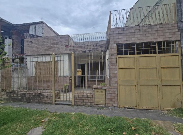 Casa · 126m² · 3 Ambientes · 1 Cochera