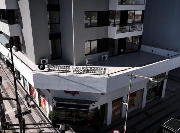 Departamento · 54m² · 2 Ambientes · Departamento 2 Ambientes en Venta Solarium y Parrilla – San Martín Centro