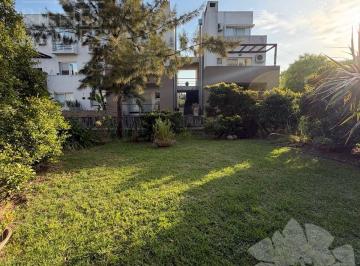 Departamento · 70m² · 4 Ambientes · 1 Cochera · Departamento en Sendero