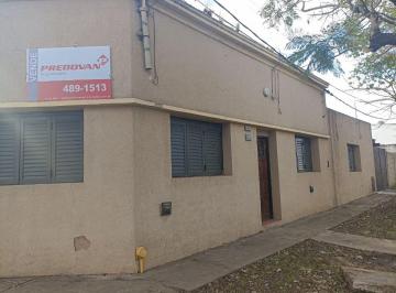 Casa de 3 ambientes, La Plata · Casa en Venta en 135 Esquina 50