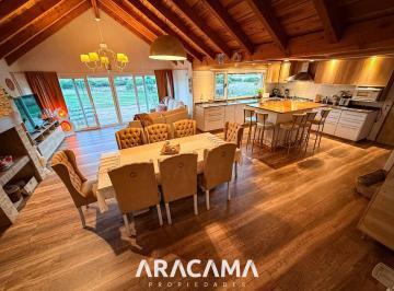RRA-RRA-2178_2 · Casa en Venta en San Martin de Los Andes