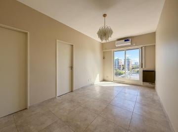 Departamento · 36m² · 2 Ambientes · Alquiler Departamento 2 Ambientes con Balcón en Versalles