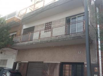 Terreno , Villa Luro · Terreno en Venta Excelente Ubicación Casa a Demoler 10 Pisos + Cocheras a Construir