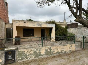 Casa · 141m² · 6 Ambientes · Casa en Venta en Gregorio de Laferrere