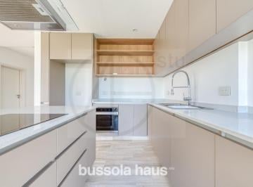 Casa · 252m² · 7 Ambientes · 2 Cocheras · Casa en Venta 6 Ambientes Al Lago Costas Puertos Escobar