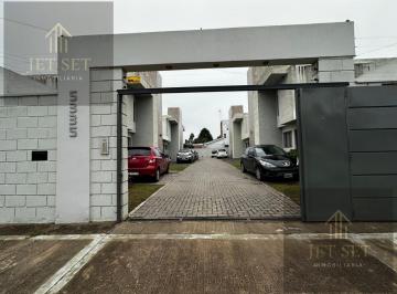 Casa · 90m² · 3 Ambientes · 2 Cocheras · Duplex en Venta Lomas del Suquia