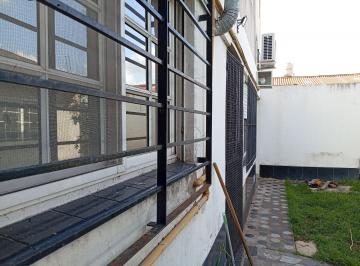 Casa · 300m² · 7 Ambientes · Casa - Lomas de Zamora