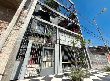 Edificio · 600m² · 2 Cocheras · Edificio Medico en Venta A. General Paz 25 Consultorios. Lomas del Mirador Pcia. Bs. As
