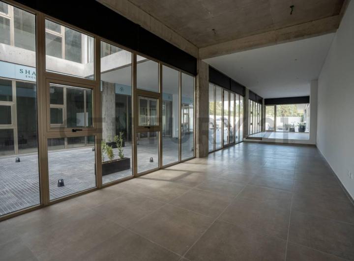 Oficinas en alquiler — RealXpertAI