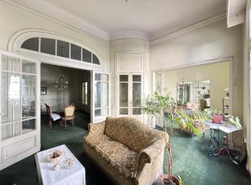 Departamento · 197m² · 6 Ambientes · Espectacular Piso de Estilo en Recoleta!