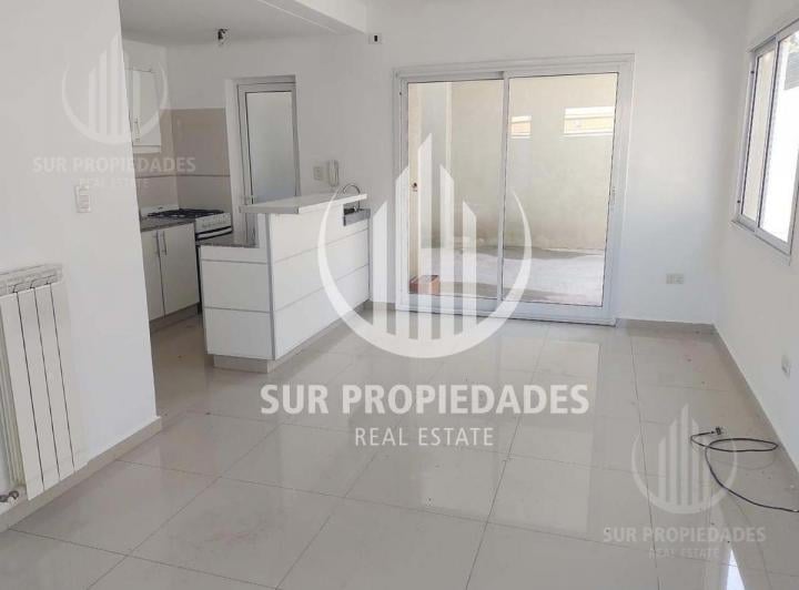 Departamento · 105m² · 4 Ambientes · 1 Cochera