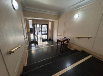 Departamento de 3 ambientes, Recoleta · 3 Amb con Muy Buena Luz, Espacio y Ubicación Perfecta Marcelo T. de Alvear y Paraná
