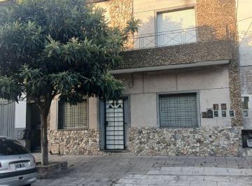 Local comercial , Tres de Febrero · Local 18 m²