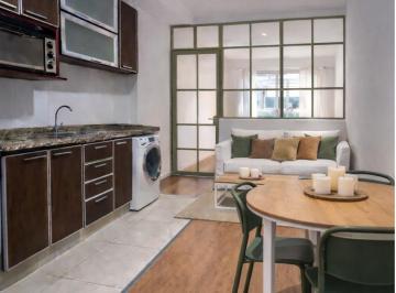 Departamento de 1 ambiente, Caballito · Monoambiente Divisible con Cochera y Balcón – Muy Luminoso – Caballito