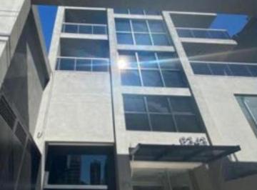Departamento · 50m² · 1 Ambiente · 1 Cochera · Departamento de 2 Amb con Cochera en Venta Centro de Lomas!