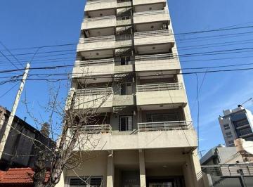 Departamento · 50m² · 2 Ambientes · Muy Lindo Semipiso en Excelente Ubicación!