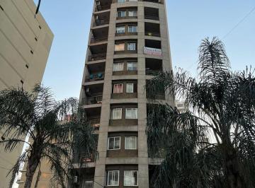 Departamento · 45m² · 2 Ambientes · Semi Piso de 2 Ambientes en Excelente Ubicación! Se Escuchan Ofertas - Posibilidad de Financiacion!