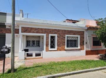 PH · 1m² · 3 Ambientes · PH Al Frente de 3 Ambientes
