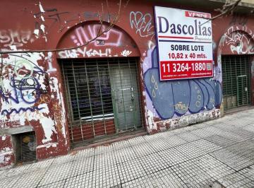 Casa · 1m² · 5 Ambientes · Nuevas Condiciones! Propiedad con Gran Lote, Ideal Emprendimiento!