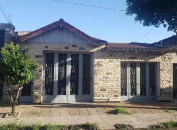 Casa · 1m² · 3 Ambientes · 1 Cochera · Casa 3 Amb C/garage
