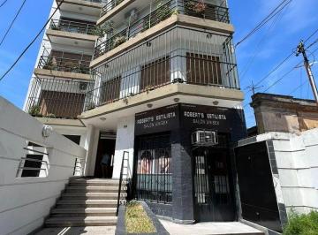 Local comercial · 1m² · Local en Muy Buena Ubicacion