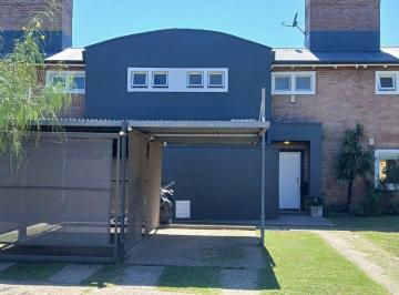 Casa de 4 ambientes, Córdoba · Se Vende Casa Duplex de 2 Dorm. en Barrio Los Soles Valle Escondido Impecable