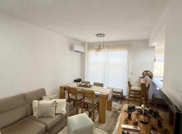 Departamento · 54m² · 3 Ambientes · Venta/permuta Departamento 2 Dorm. Balcón Al Frente. Abasto, Rosario.