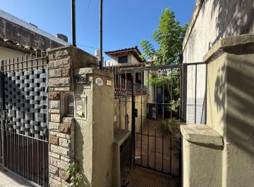 PH · 60m² · 3 Ambientes · Alquiler PH Al Fondo Apto Profesional - San Miguel