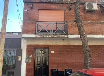 PH de 3 ambientes, Vicente López · Excelente PH en Planta Alta de 3 Amb en Munro