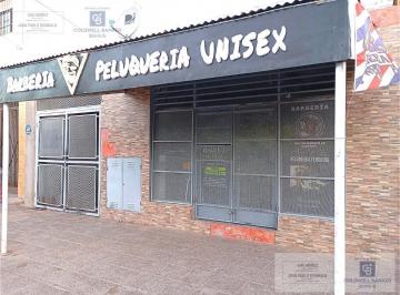 Local comercial · 219m² · 7 Ambientes · 4 Cocheras · Venta - Local + Casa + Departamento en Excelente Ubicación