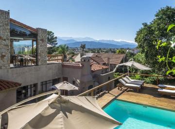 Hotel · 834m² · 10 Dormitorios · Venta Hotel Boutique en Tres Cerritos, Salta con Pileta, Cerca del Centro Histórico