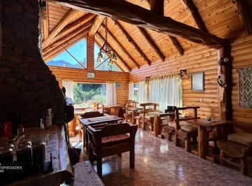 Casa · 200m² · 11 Ambientes · Hostería de 8 Habitaciones con Vista Al Lago - Villa La Angostura | Venta