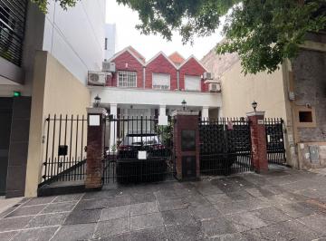 PH · 160m² · 5 Ambientes · 1 Cochera · Triplex de Categoría en Flores Norte | 180 m² | Calidez y Confort Premium