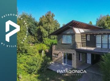 Casa · 109m² · 4 Ambientes · 1 Cochera · Venta Casa de Excelente Calidad en Villa Eco Lomas