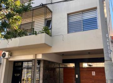 Departamento · 80m² · 4 Ambientes · 1 Cochera · Venta - Departamento 2 Dorm. con Balcon Al Frente, Cochera Incluida - Refinerias