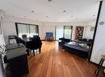 Casa · 130m² · 6 Ambientes · Local en Palermo