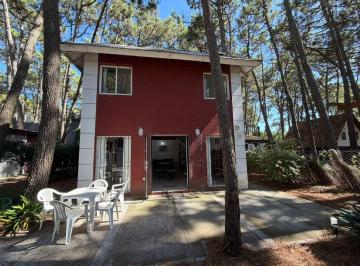 Casa · 129m² · 4 Ambientes · 2 Cocheras · Casa en Venta Bosque de Mar Azul