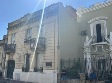 Casa · 407m² · 14 Ambientes · 1 Cochera · Lote en Alberdi: Casona Patrimonio - Apta Desarrollistas - 7 Pisos